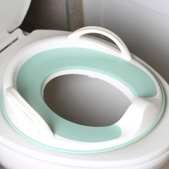 Jool Baby vista frontal del asiento aqua muestra ajuste y confort