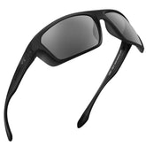 KastKing Huzzah vista frontal con montura envolvente y aspecto deportivo, protección cómoda