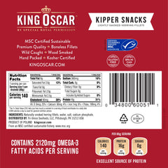 King Oscar lata abierta junto a servilleta, lista para consumir y práctica