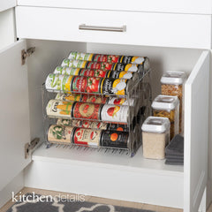 Kitchen Details comparación de tamaño junto a latas para visualizar capacidad y espacio