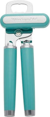 KitchenAid abrelatas frente Aqua Sky, aspecto compacto y funcional