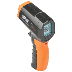 Klein Tools IR1 frontal mostrando diseño robusto y lectura clara