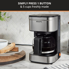 KRUPS detalle de acero inoxidable que facilita la limpieza y añade estilo