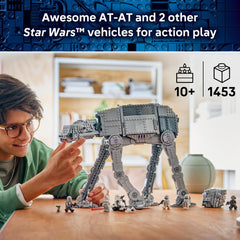 LEGO AT-AT cabina abierta con minifiguras, facilita juego y acceso interior