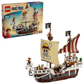 LEGO Going Merry frontal del empaque mostrando el barco y piezas para exhibir