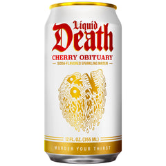 Liquid Death primer plano de burbujas resaltando efervescencia y sensación refrescante