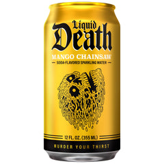 Liquid Death primer plano de burbujas destacando efervescencia refrescante