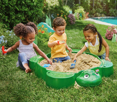 Little Tikes detalle del caparazón que sirve como tapa y mantiene la arena limpia