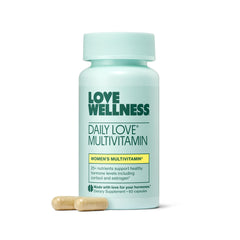 Love Wellness botella frontal mostrando etiqueta clara y beneficios