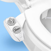 LUXE Bidet NEO 185 PLUS frente cromado mostrando acabado premium y limpieza inmediata