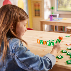 MAGNA-TILES primer plano de textura microMAGS que indica durabilidad