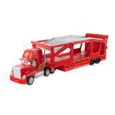 Mattel Mack Hauler vista frontal mostrando la cabina y utilidad de transporte