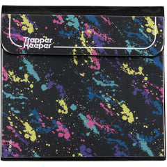 Mead Trapper Keeper vista frontal con diseño Paint Splatter y cierre seguro