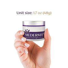 Mederma tubo con crema detallando textura ligera y absorción rápida