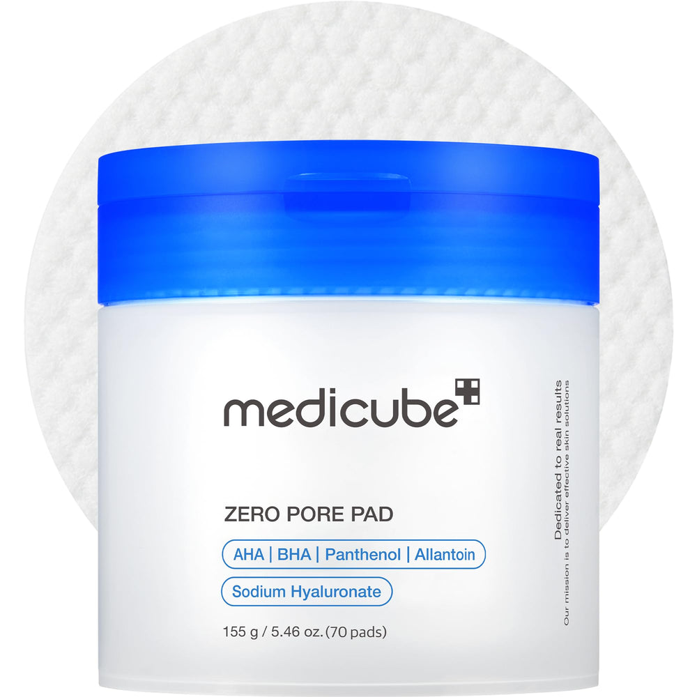 medicube embalaje frontal mostrando los pads y beneficios
