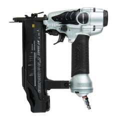 Metabo HPT vista frontal de la clavadora mostrando diseño compacto y control