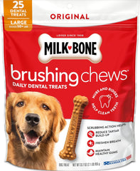 Milk-Bone bolsa frontal mostrando 25 golosinas y beneficio práctico