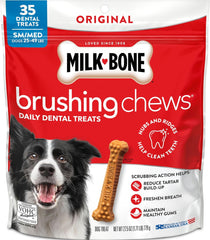 Milk-Bone paquete frontal mostrando 35 golosinas y beneficio limpieza