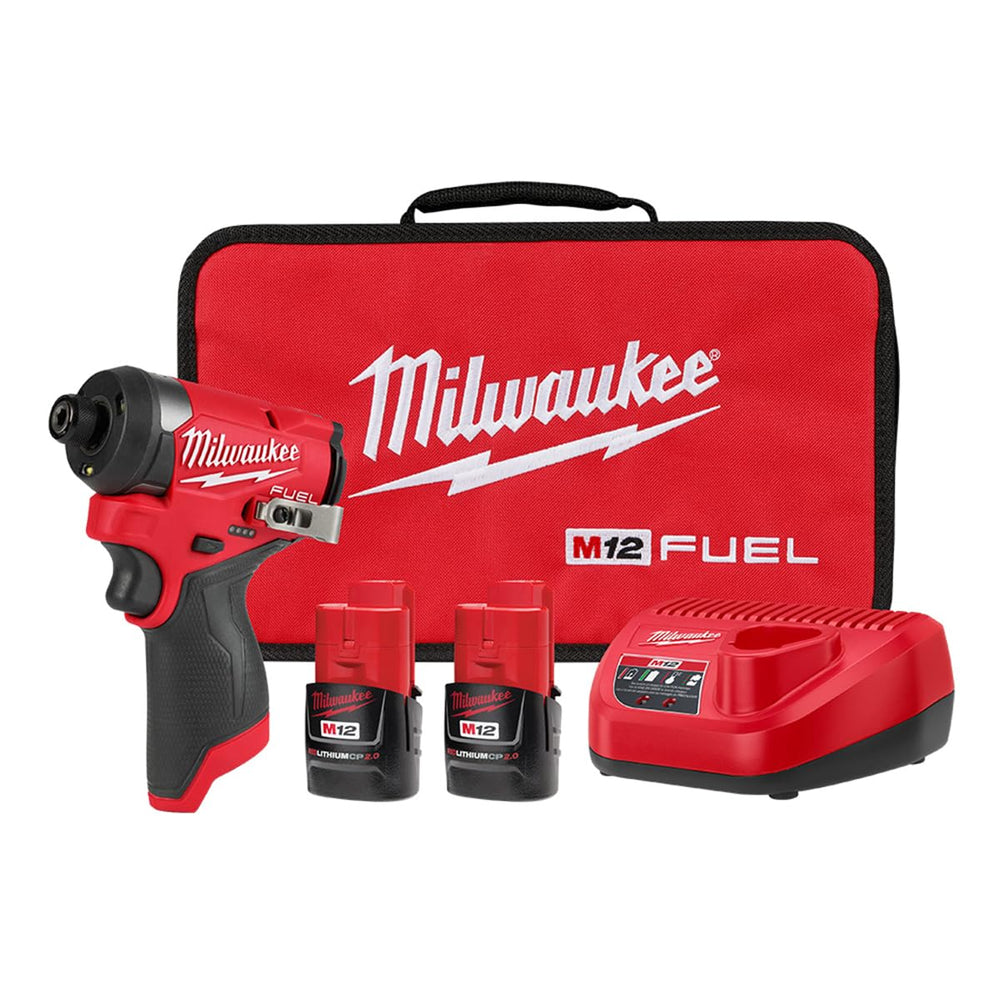 Milwaukee M12 Fuel frontal mostrando el kit completo y la ventaja de portabilidad