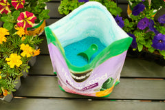 Miracle-Gro close-up of powder texture highlighting fast dissolution