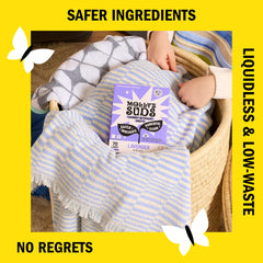 Molly's Suds hoja disolviéndose en agua demostrando acción rápida