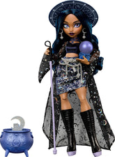 Monster High Claire de Luna vista frontal mostrando su look nocturno y atractivo