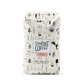 Mt. Comfort Coffee bolsa frontal mostrando etiqueta y tamaño 2.5 lb, conveniencia
