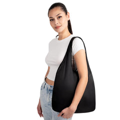 Nanobag plegada en su pouch lista para guardarla en bolso o bolsillo