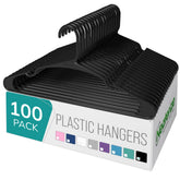 NEATERIZE pack frontal mostrando 100 perchas negras y ahorro de espacio