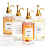 New England Stories botellas frontales de cristal 500 ml presentadas ordenadas y elegantes