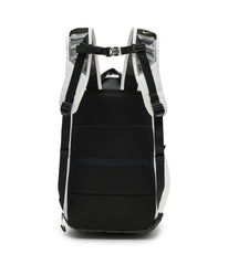 Nike detalle bolsillo inferior separado para ropa sucia y mejor higiene