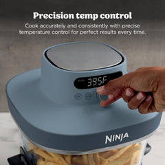 Comparación de recipientes Ninja de 6 qt y 2.5 qt, opción modular para porciones grandes o pequeñas