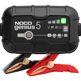 NOCO GENIUS5 vista frontal compacto y potente para mantenimiento seguro