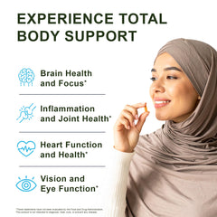 Noor Vitamins cápsula entre dedos para apreciar tamaño y dosificación