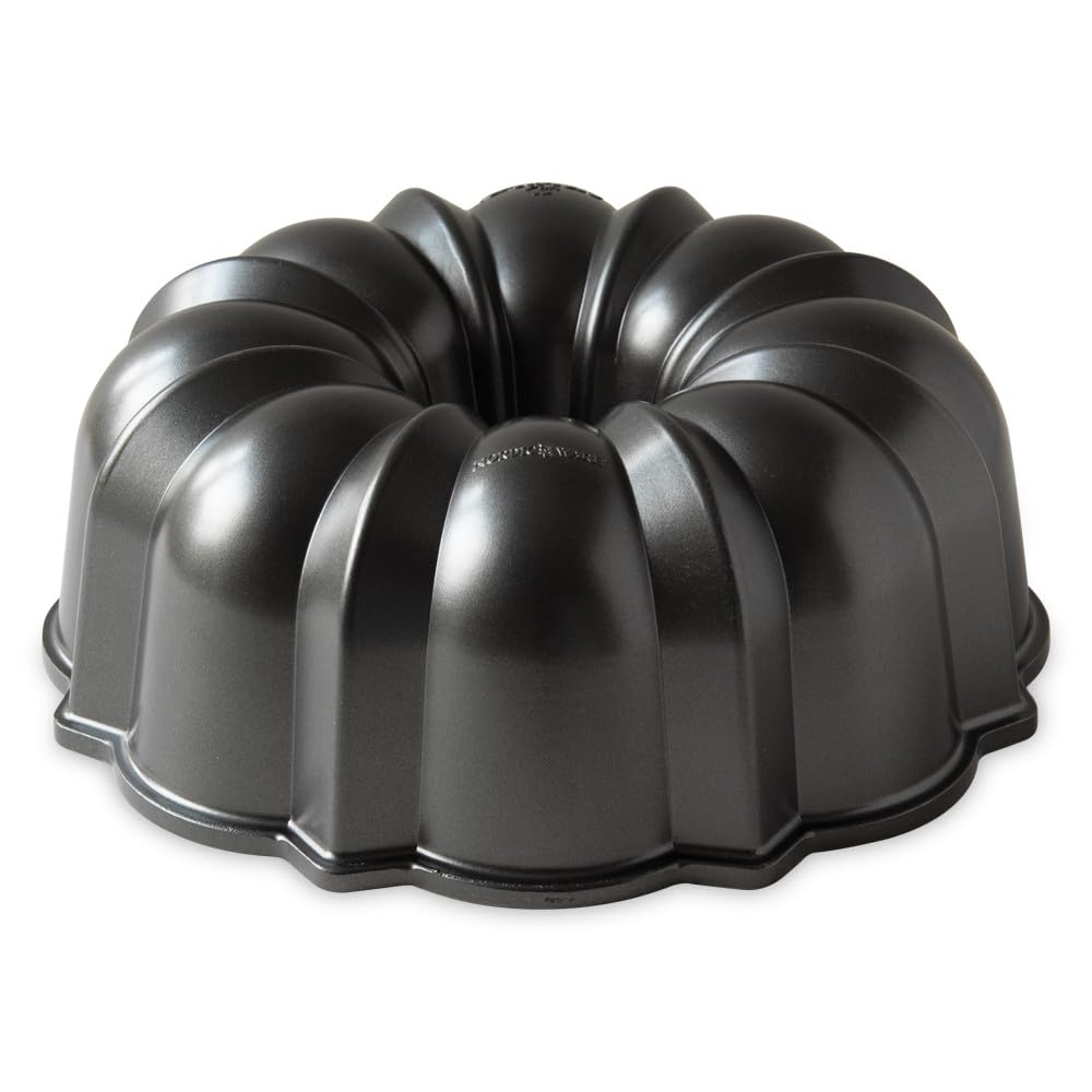 Nordic Ware front view of graphite Bundt pan showing shape and finish for precise cakes