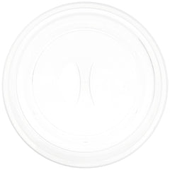 Nordic Ware tapa en uso cubriendo un plato y evitando salpicaduras