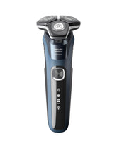 Philips Norelco 5400 frontal mostrando diseño Storm Blue y manejo cómodo