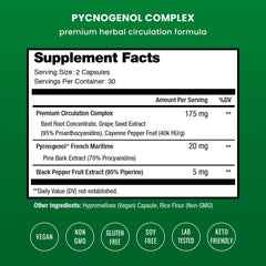 NutraChamps cápsula en mano para comparar tamaño y facilidad de ingesta