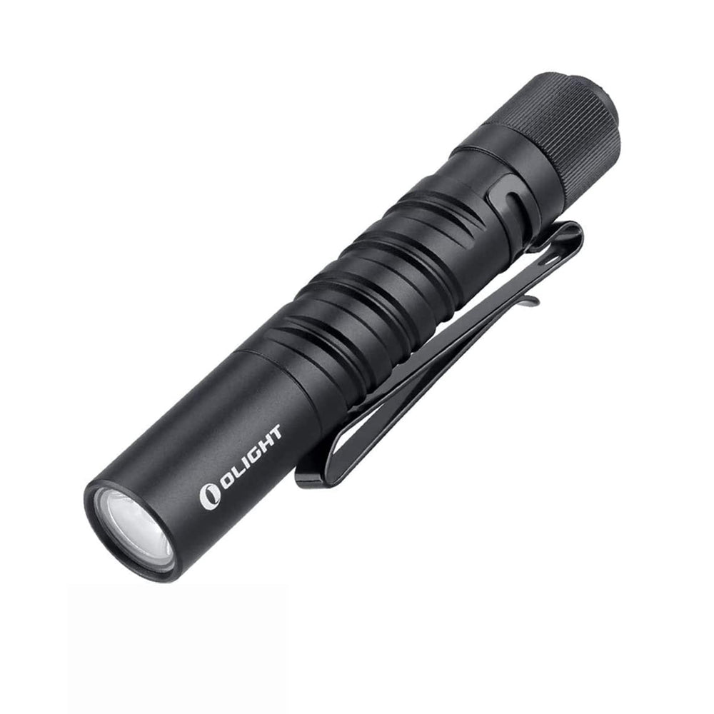 OLIGHT vista frontal de la I3T EOS mostrando el encendido y potencia