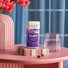 OLLY etiqueta con lista de ingredientes destacando melatonina y magnesio