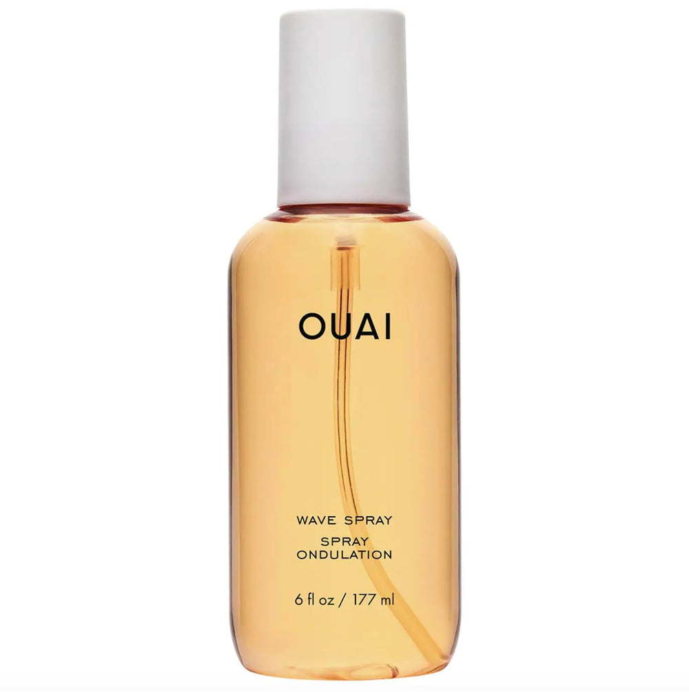 OUAI Wave Spray vista frontal y diseño elegante para aplicar fácilmente