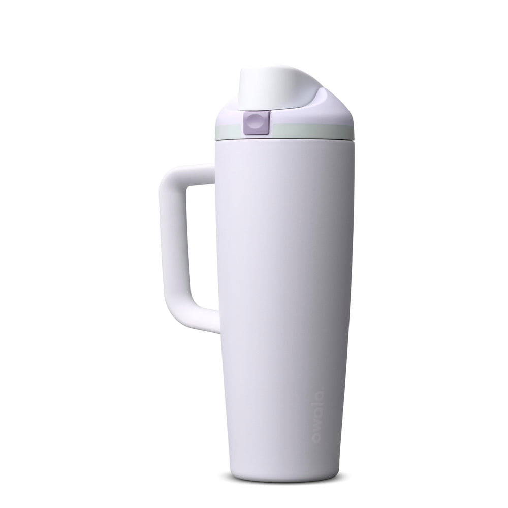 Owala FreeSip frontal mostrando diseño y capacidad de 30 oz, ideal para hidratación prolongada