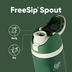 Owala Slytherin detalle de la tapa FreeSip que muestra cierre higiénico y fácil uso
