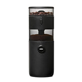 OXO Brew vista frontal en encimera mostrando diseño compacto y estética