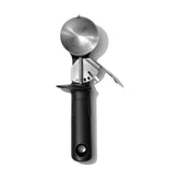 OXO cuchara frente con mango antideslizante para cómodo agarre