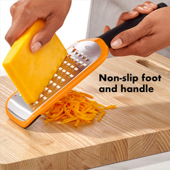 OXO superficie de acero inoxidable grabada para rallado preciso