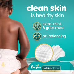 Pampers Ultraclean tapa pop-top dispensando una toallita fácilmente