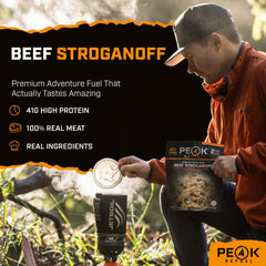 Peak Refuel primer plano de carne y salsa que destaca sabor