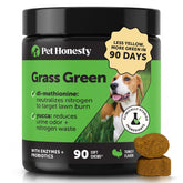Pet Honesty envase frontal que muestra protector de césped y ventaja visual
