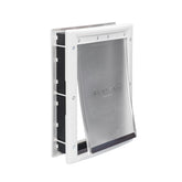 PetSafe puerta frontal en empaque mostrando tamaño y diseño, facilita autonomía